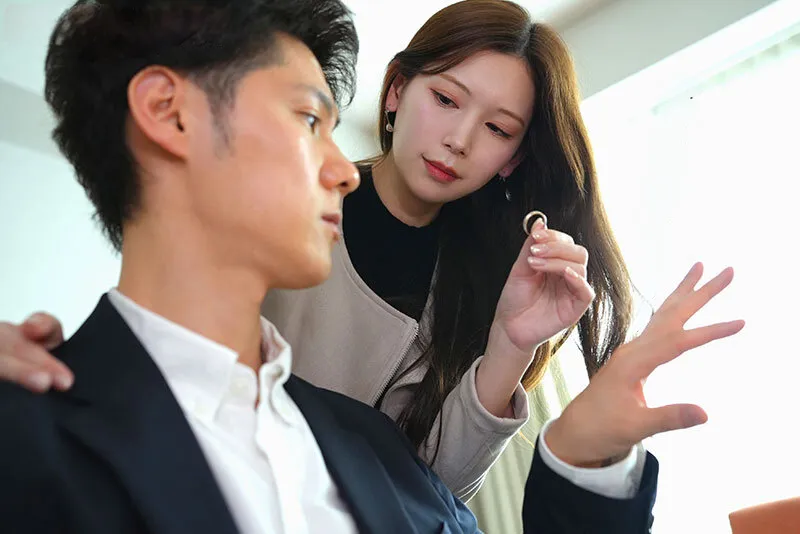 Vợ yêu đi đi giã ngoại, ông chồng ở nhà bị nhỏ em cô vợ gạ chịch không trượt phát nào